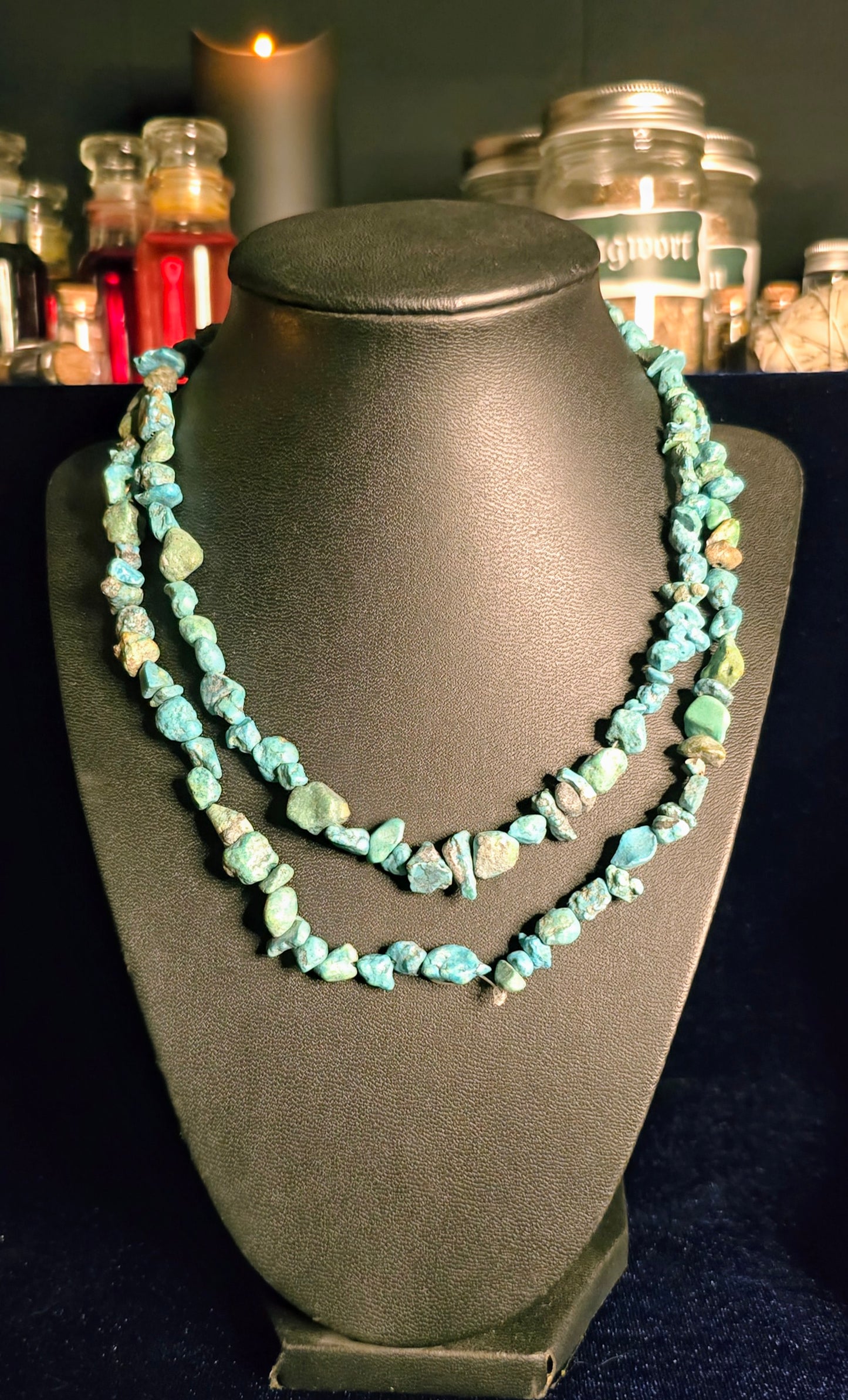 Turquoise Chip Necklace for Tranquility and Communication