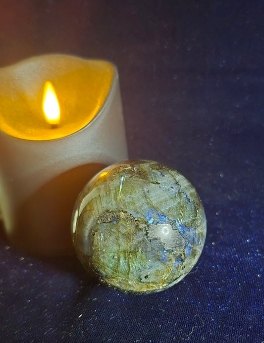 Labradorite Sphere – Metaphysical | Natural Labradorite for Intuition| Crystal for Meditation & Ritual Use