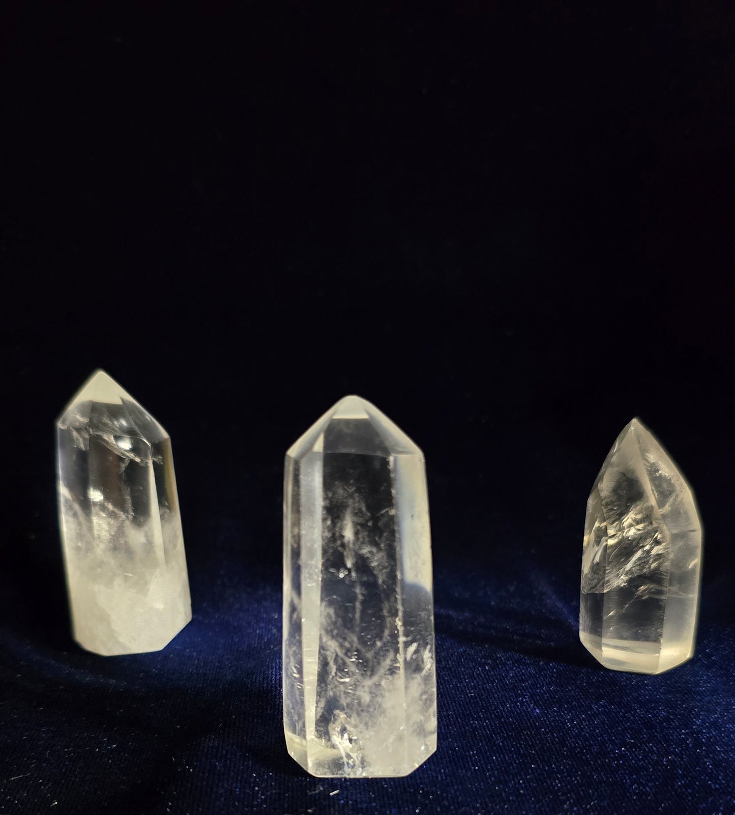 Clear Quartz Obelisk/Point – Clarity & Amplification | Natural Quartz for Intention Work | Crystal for Meditation & Ritual Use