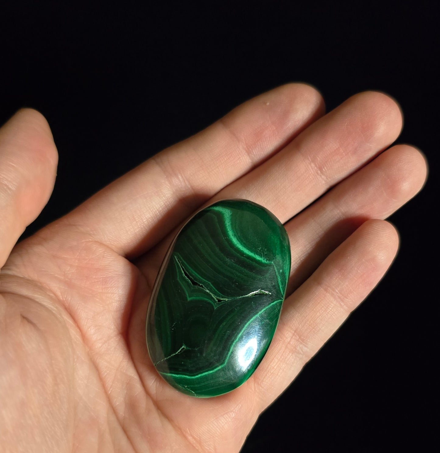Malachite Palm Stone– Metaphysical | Natural Malachite for Personal Growth| Crystal for Meditation & Ritual Use