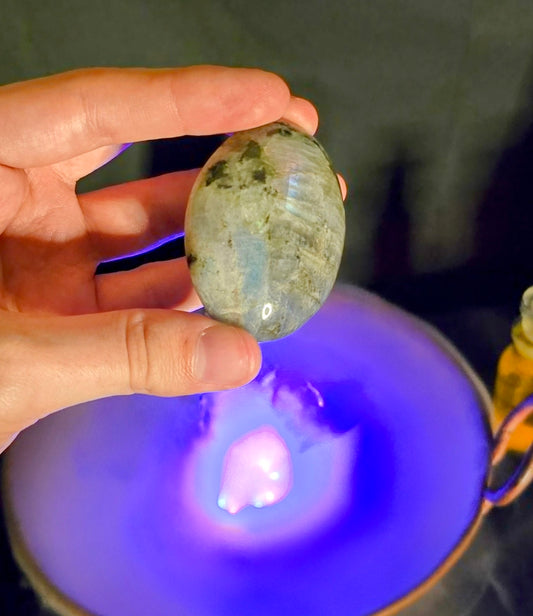 Labradorite Palm Stone – Mystic’s Mirror and Auric Shield