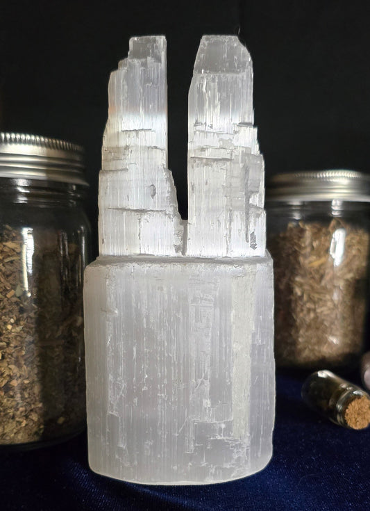 Selenite Twin Tower – Purity & Light Flow | Natural Selenite for Atmosphere Clearing | Crystal for Meditation & Ritual Use